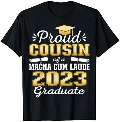 Büszke Unokatestvére 2023 Magna Cum Laude Végzős Osztály 2023 Póló