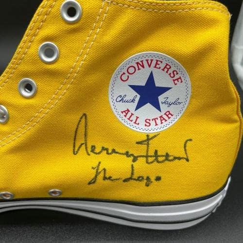 Jerry West aláírt Converse Chuck Taylor Jobb Cipő PSA/DNS-Los Angeles Lakers - Dedikált NBA Cipők