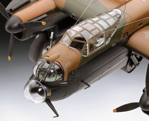 Revell Németország Avro Lancaster B. III Modell Készlet