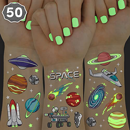 xo, Fetti Space + Bolygók Fénye a Sötét Ideiglenes Tetoválás Gyerekeknek - 50 db | Idegen Születésnapi Party Kellékek, Űrhajós Szívességet