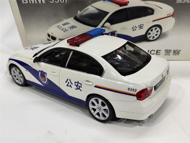 a Welly a BMW 330i Rendőrségi autó 1/18 Teherautó Előre elkészített Modell