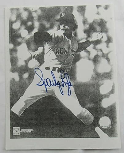 Sparky Lyle Aláírt Automatikus Aláírást 8.5x11 Papír Stock Fotó a - Dedikált MLB Fotók